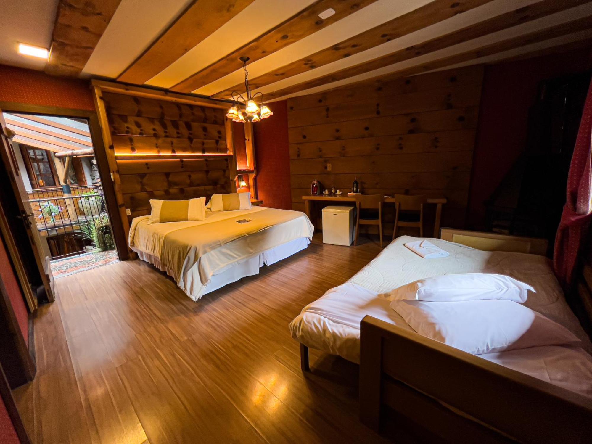 Hotel Giardino Di Pietra กรามาโด ภายนอก รูปภาพ